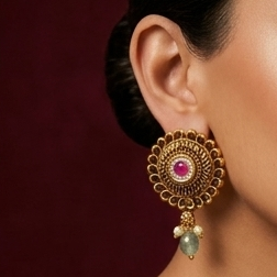 Antique Earring M00150