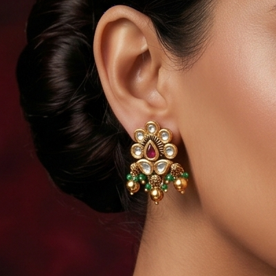 Antique Earring M00149
