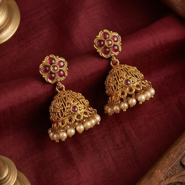 Antique Earring M00066