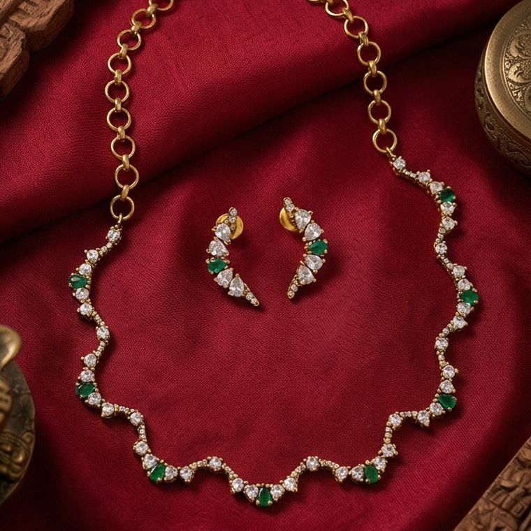 Antique Necklace M00087