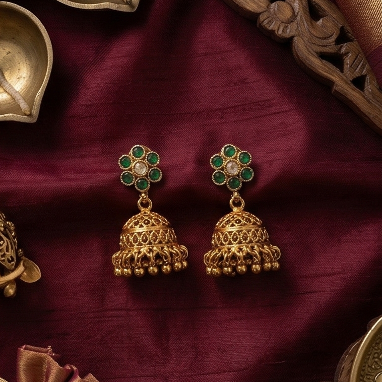 Antique Earring M00074