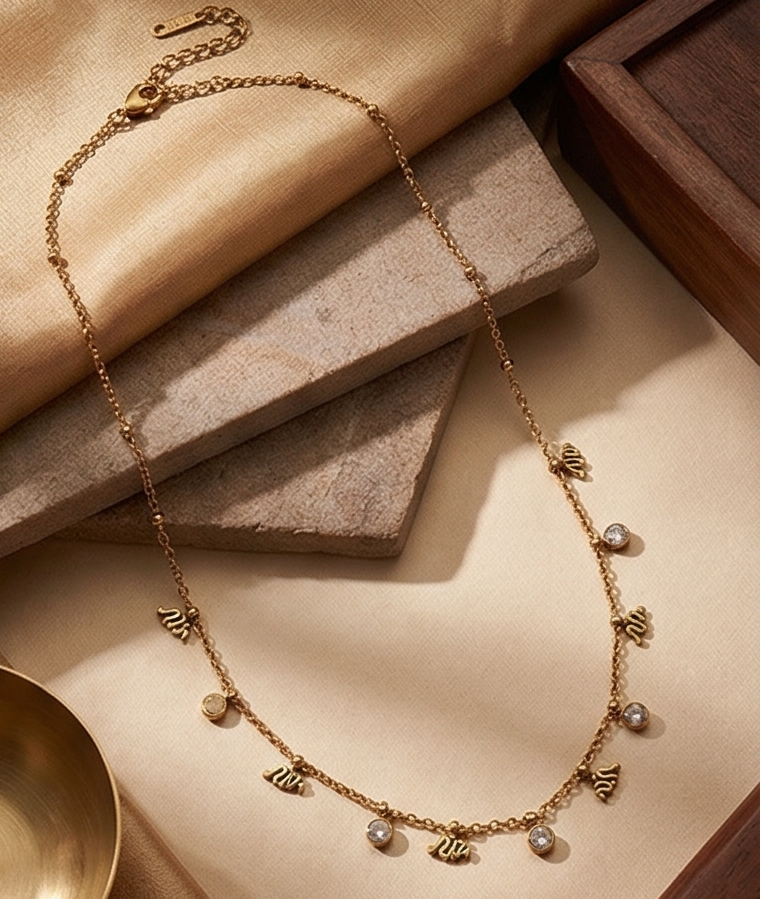 Antique Necklace M00079