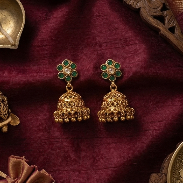 Antique Earring M00069