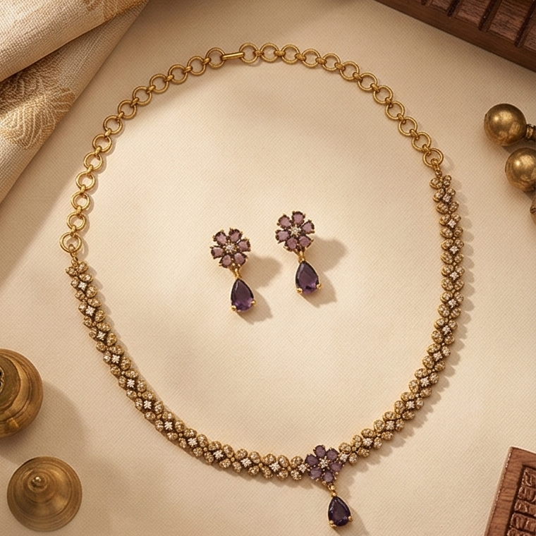 Antique Necklace M00084
