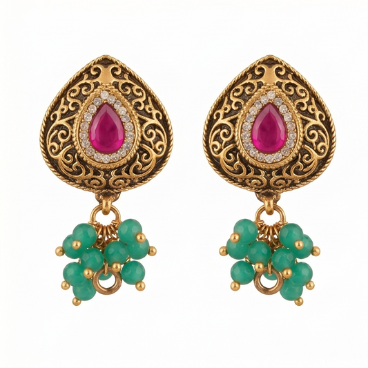 Antique Earring M00178